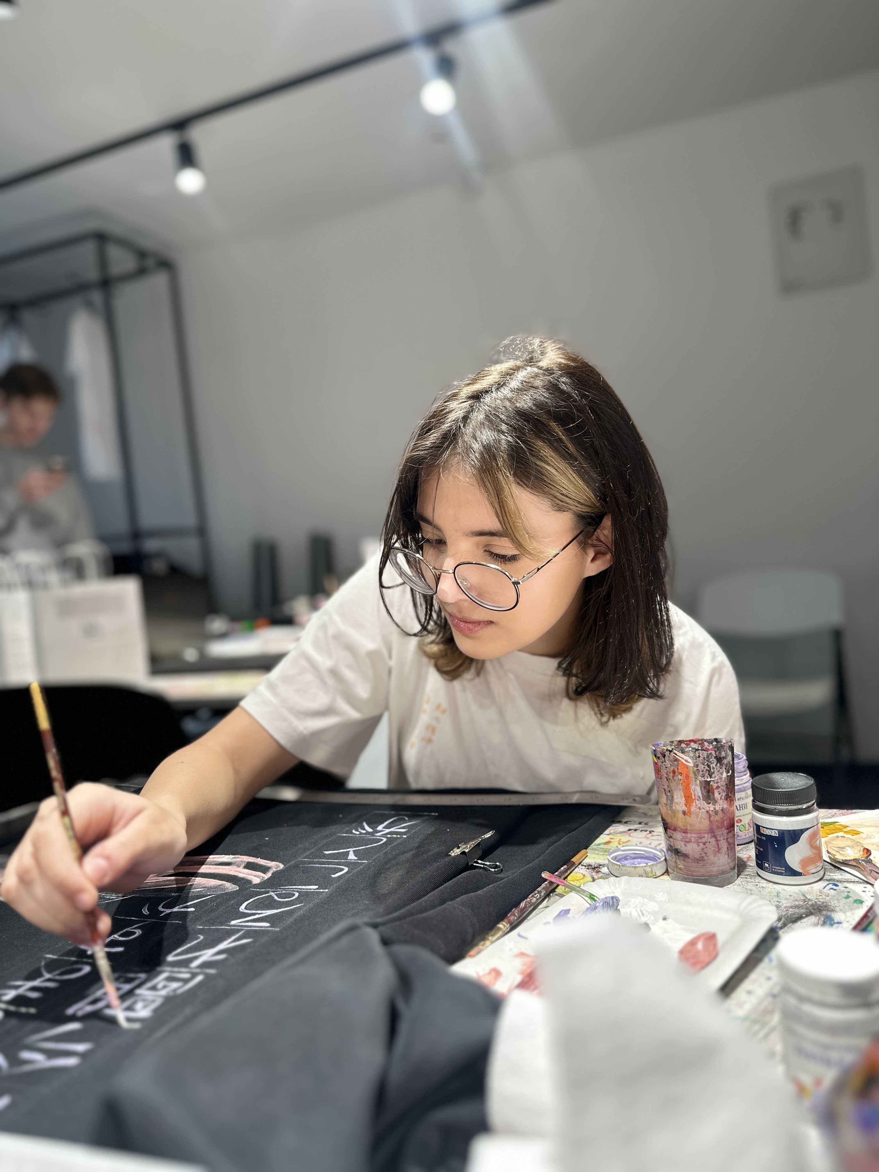 Групповой мастер-класс по росписи одежды