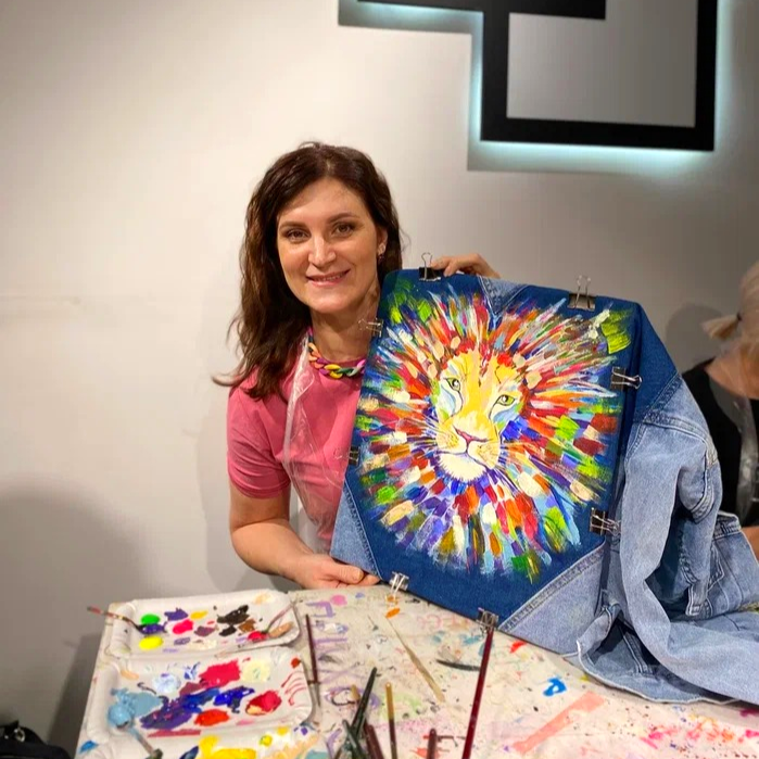 Групповой мастер-класс по росписи одежды