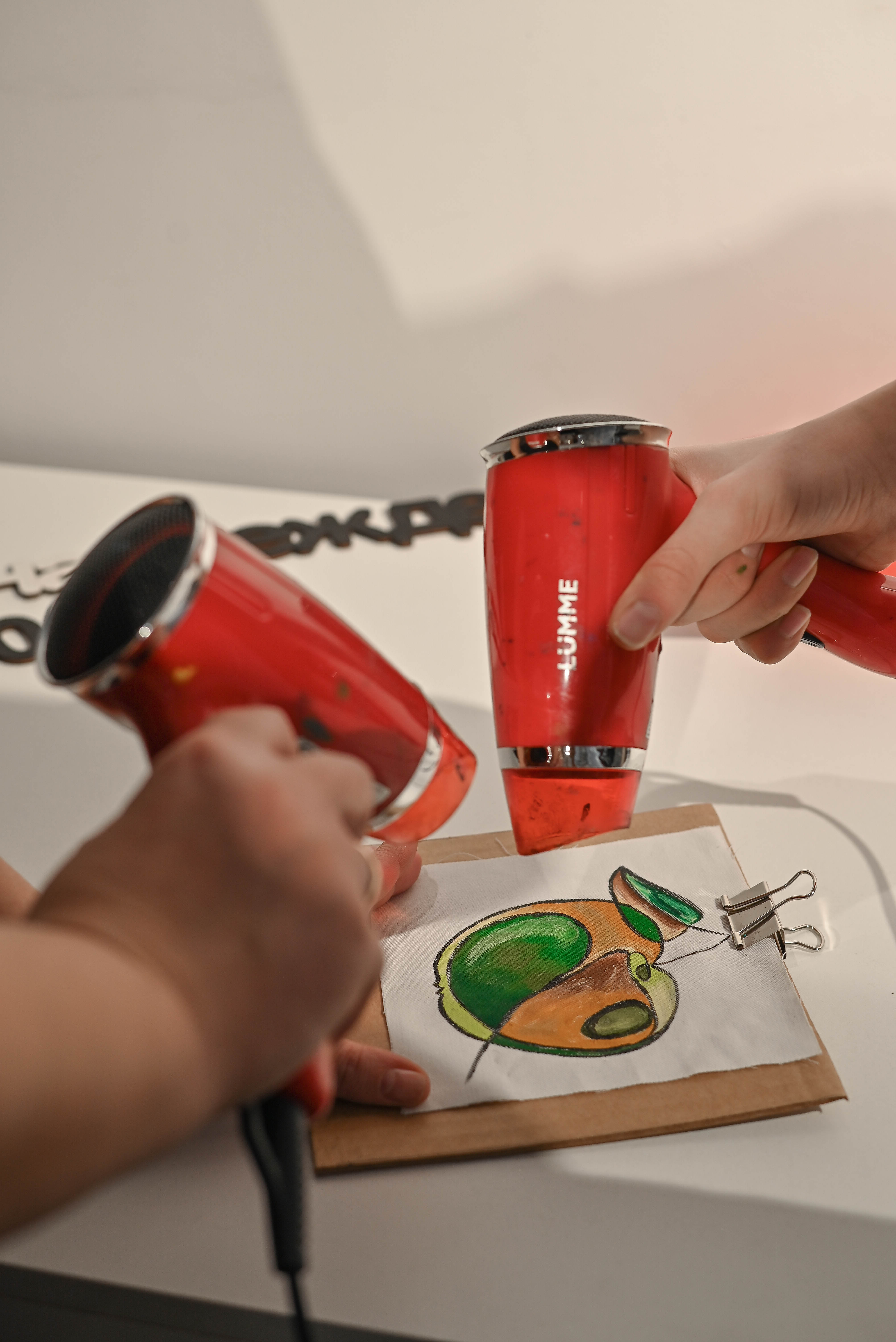 Групповой мастер-класс по росписи одежды