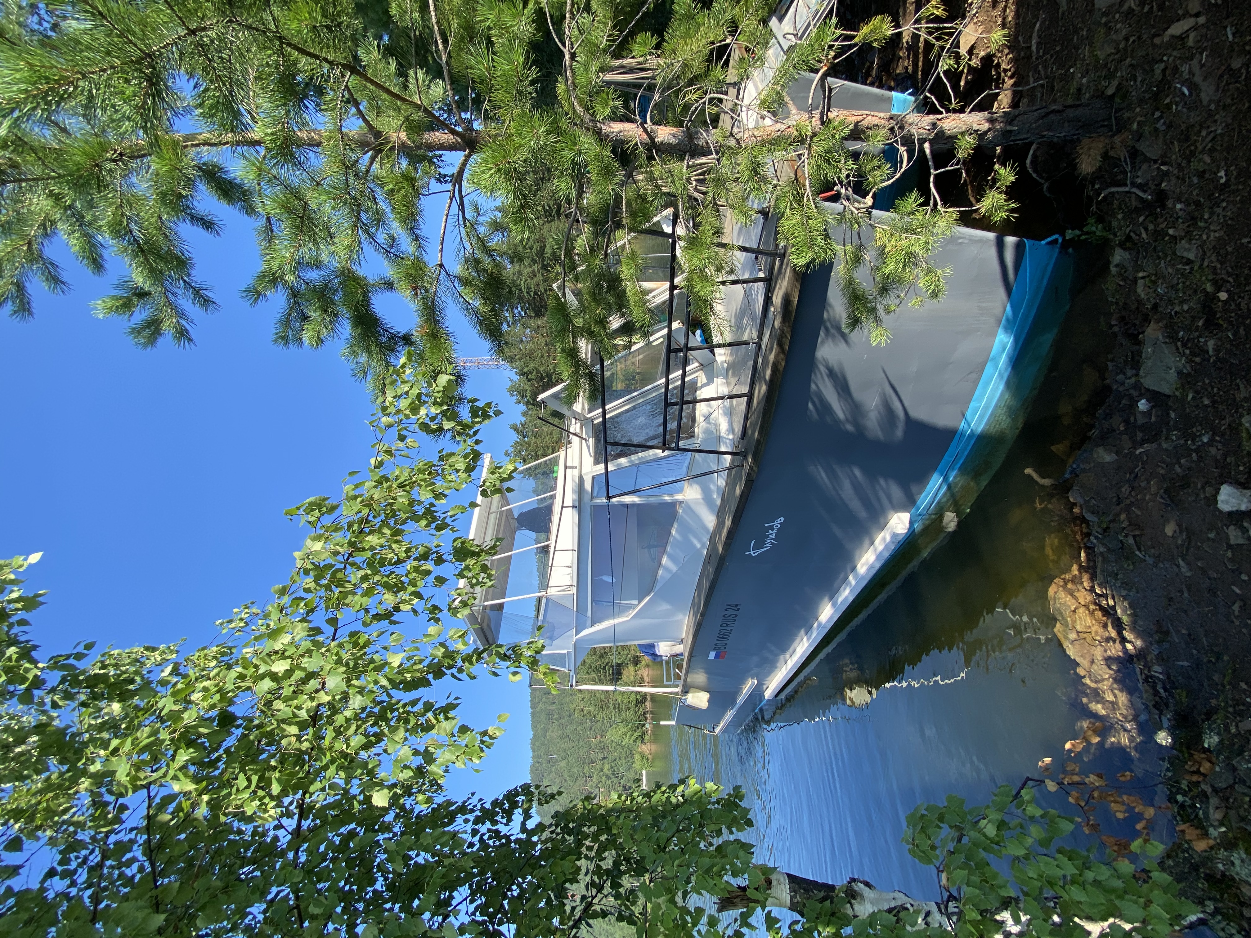 Отдых на двухэтажном судне по Красноярскому морю