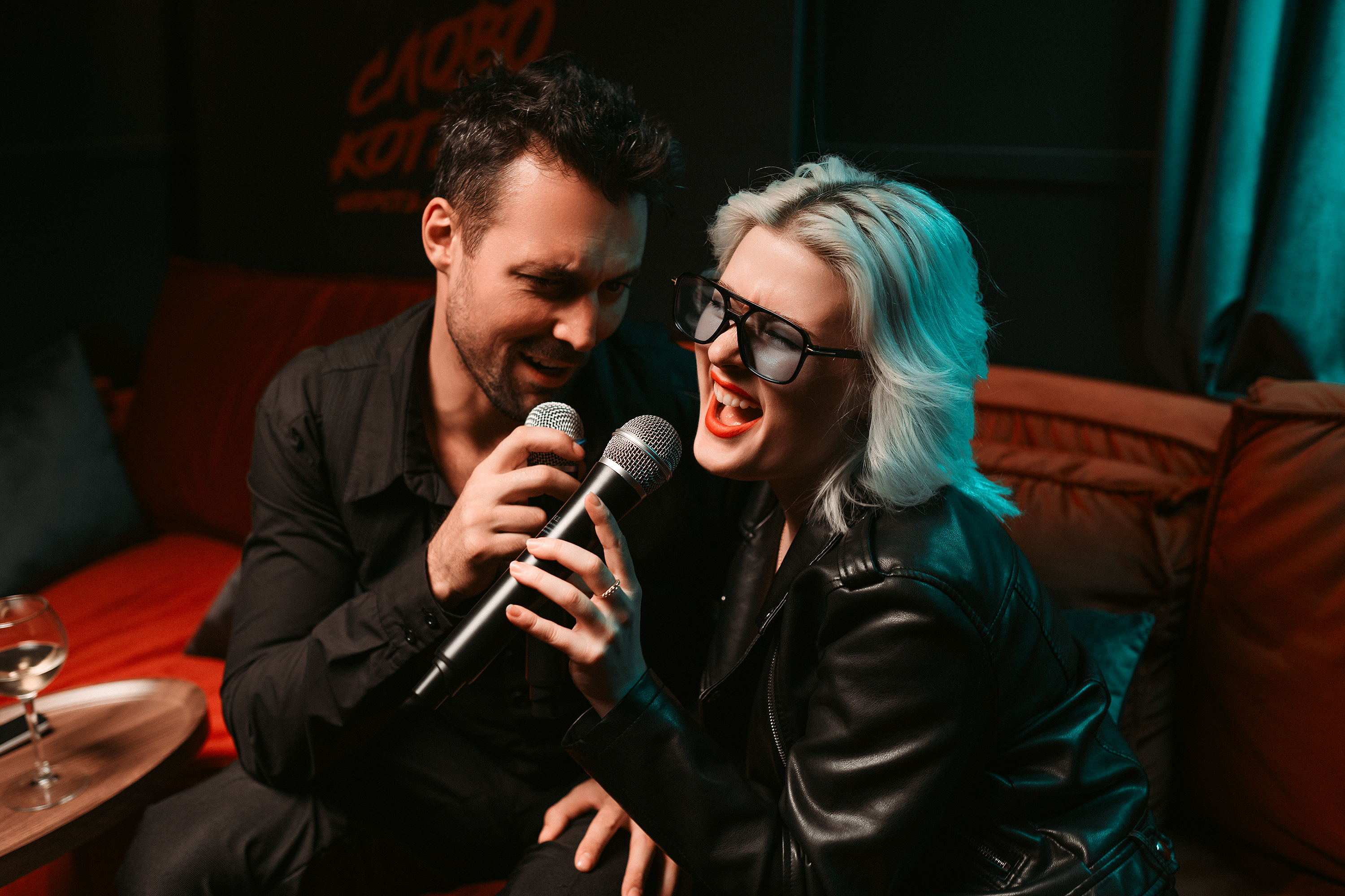 Романтическое свидание в антикинотеатре