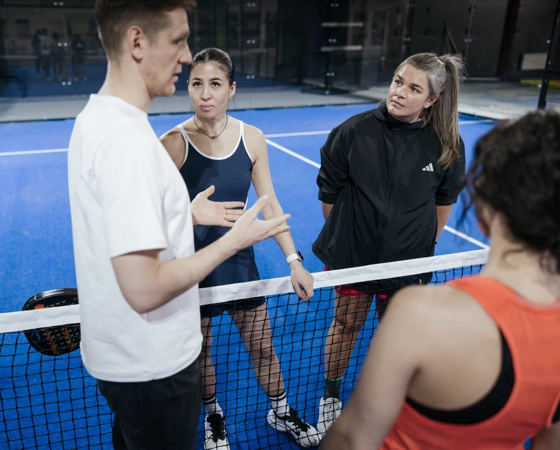 Мастер-класс по падел-теннису "Первая подача"