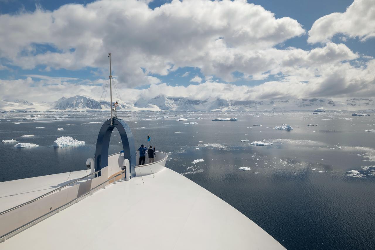 27 декабря 2025 - 07 января 2026 Новогодний тур в Антарктиду