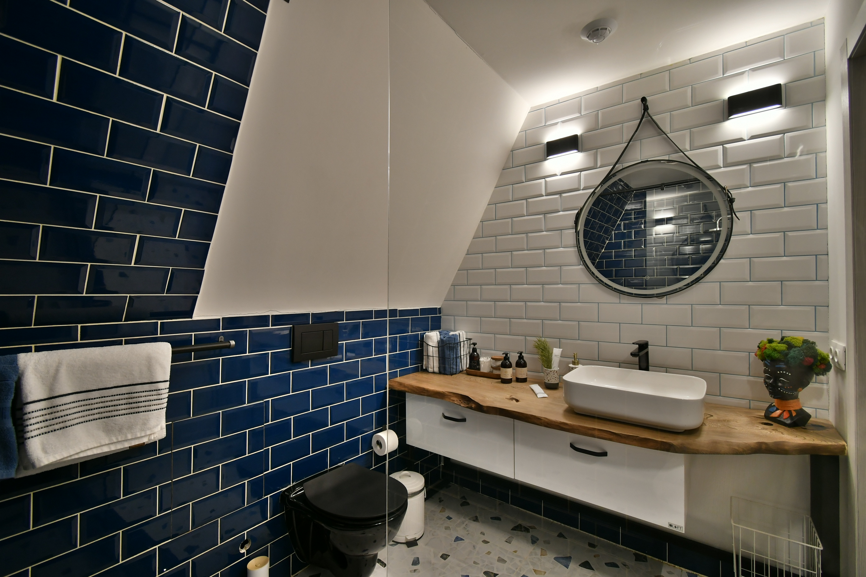 Отдых в А-фрейм домике у пруда