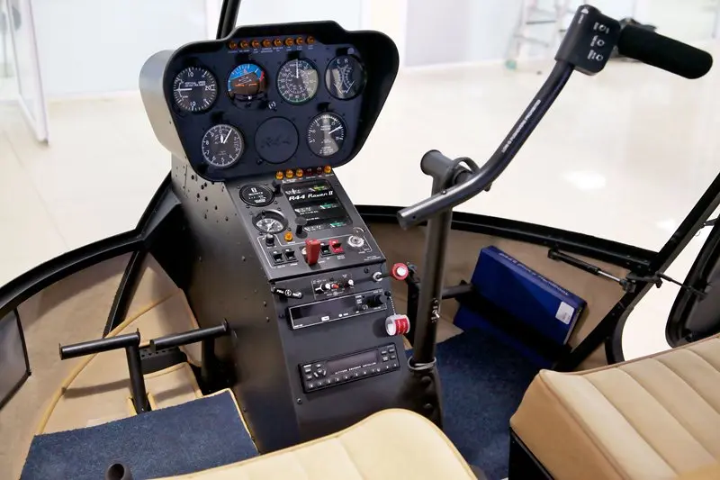 Обзорный полет на вертолете Robinson R-44