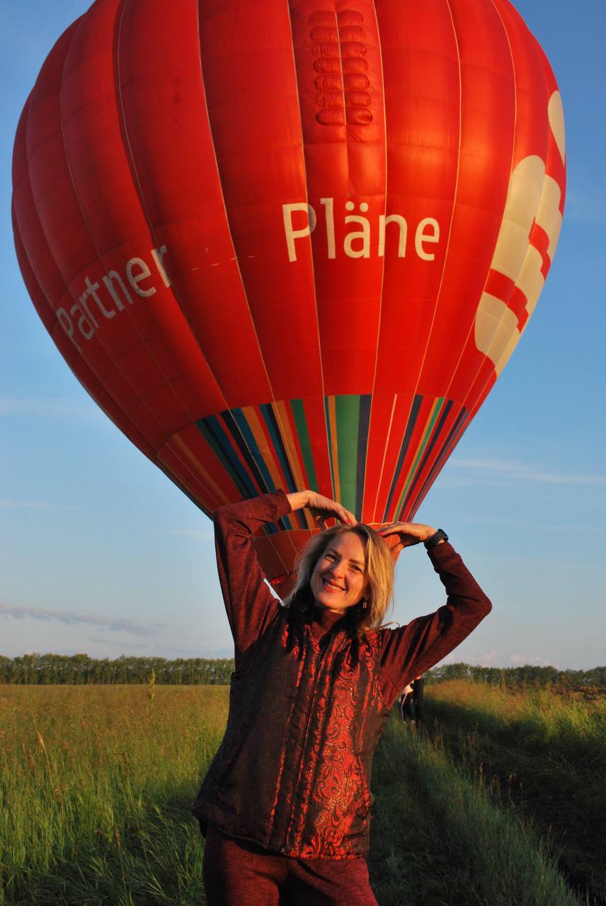 Фотосессия для компании с воздушным шаром