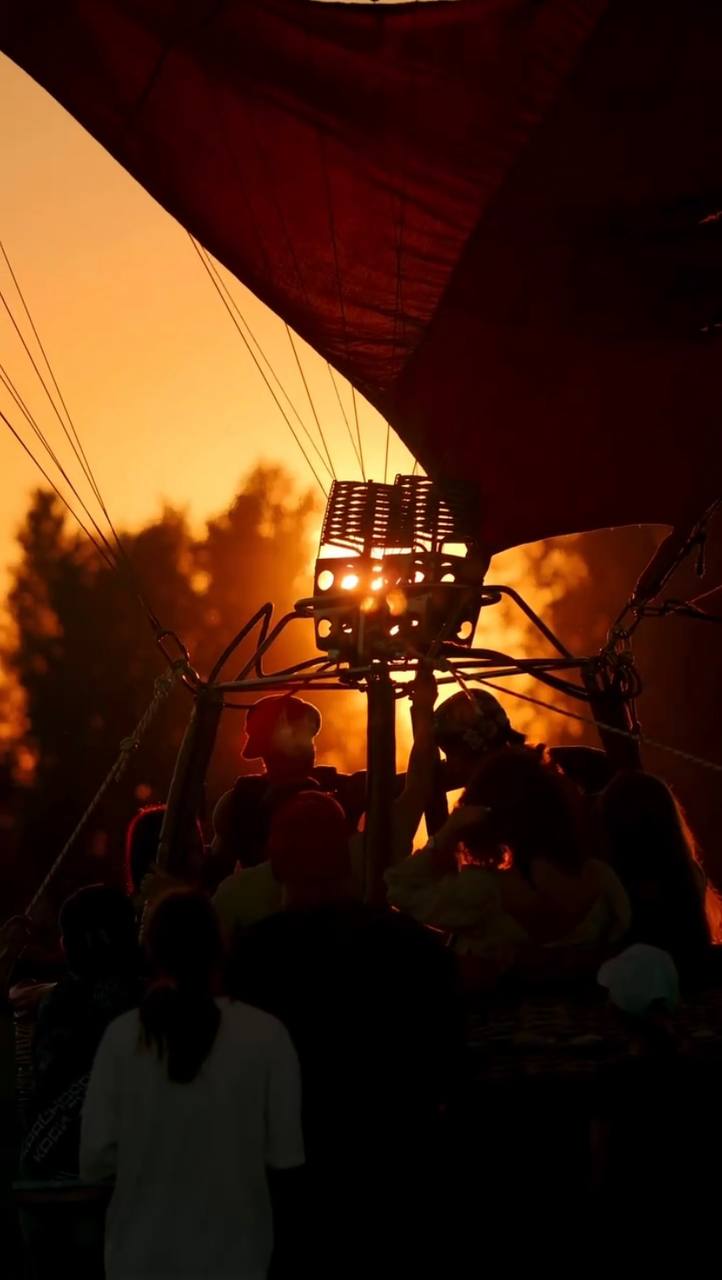 Фотосессия для компании с воздушным шаром