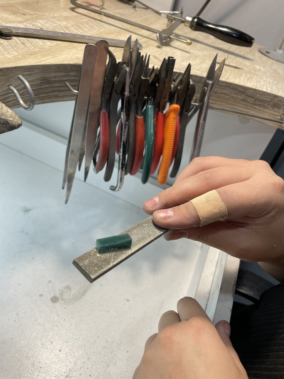 Свидание в ювелирной мастерской