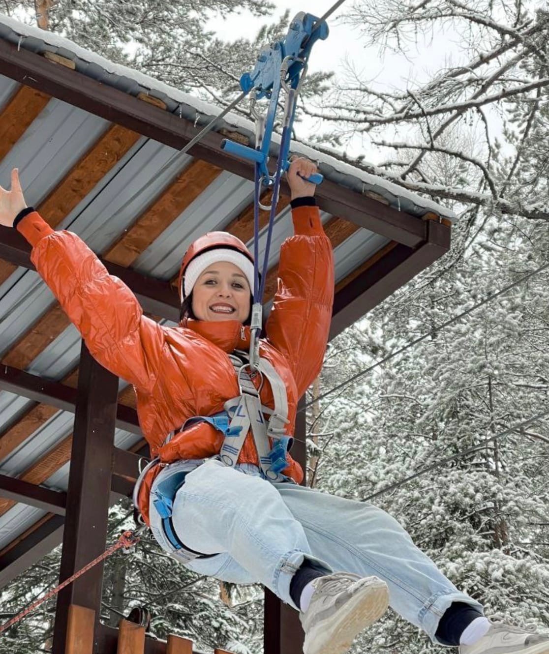 Троллей через Ману