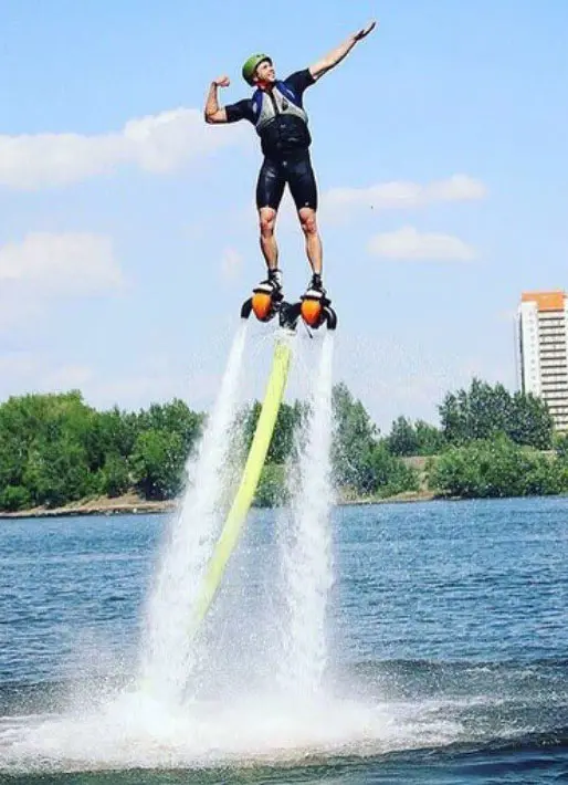 Полет на флайборде