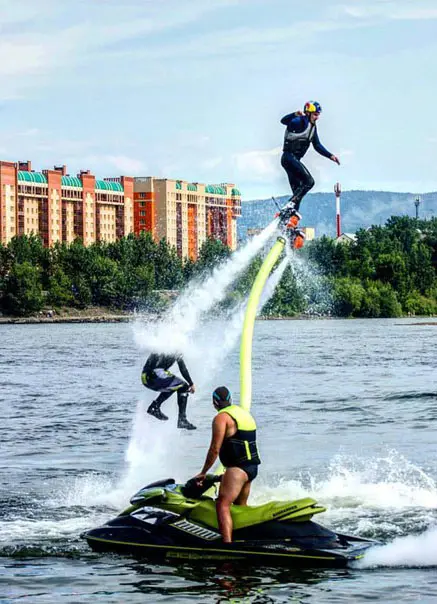 Полет на флайборде